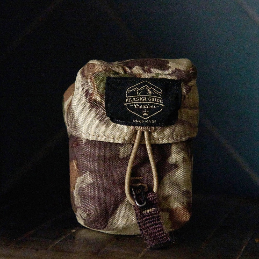 *** Alaska Guide Creations Rangefinder Pouch